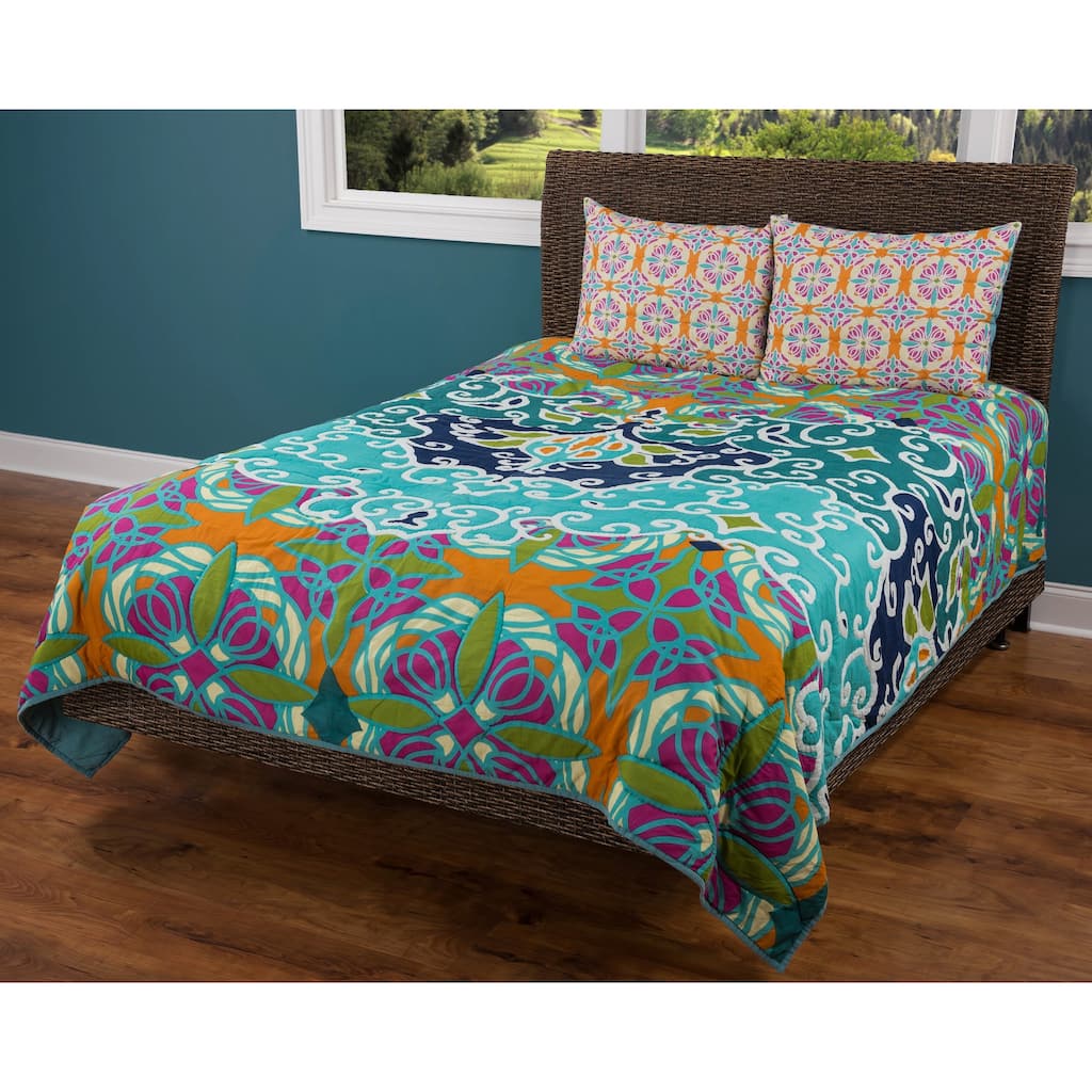 Rizzy Home Gabby Quilt - Multi