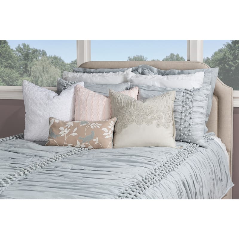 Chelsea Cane Light Blue Quilt by Rizzy Home