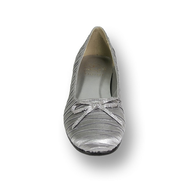 extra wide width womens flats