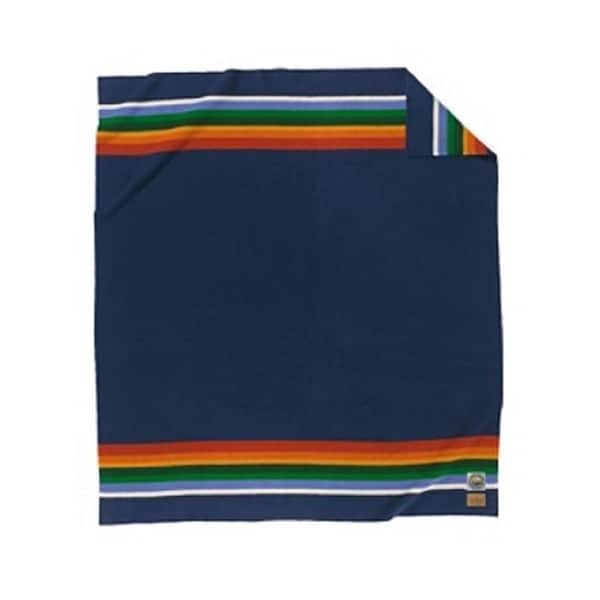 https://ak1.ostkcdn.com/images/products/11409076/PENDLETON-50750-CRATER-LAKE-QUEEN-BLANKET-72582cb1-bbbf-4460-9cca-156f8b86cad8_600.jpg?impolicy=medium