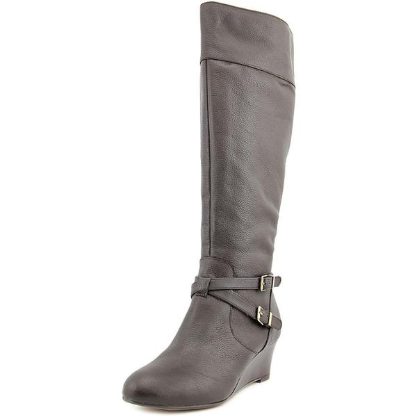 giani bernini wide calf boots