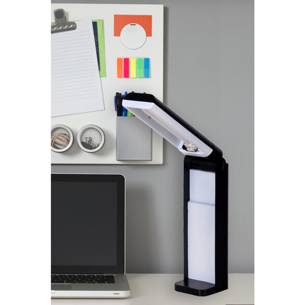 collapsible desk lamp