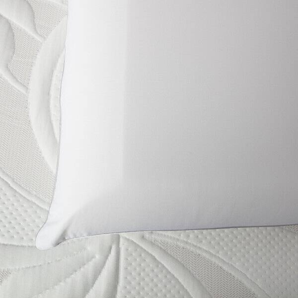 Shop Comforpedic Loft From Beautyrest Classic Memory Foam Pillow