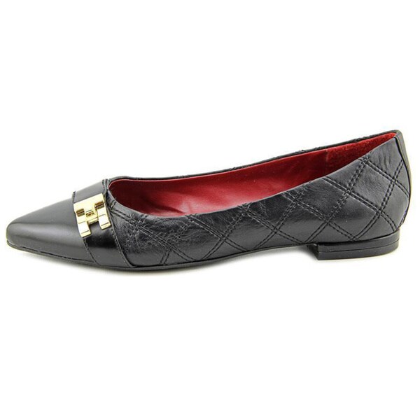 tommy hilfiger women's dress shoes