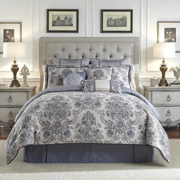 Croscill Amelia Comforter Set
