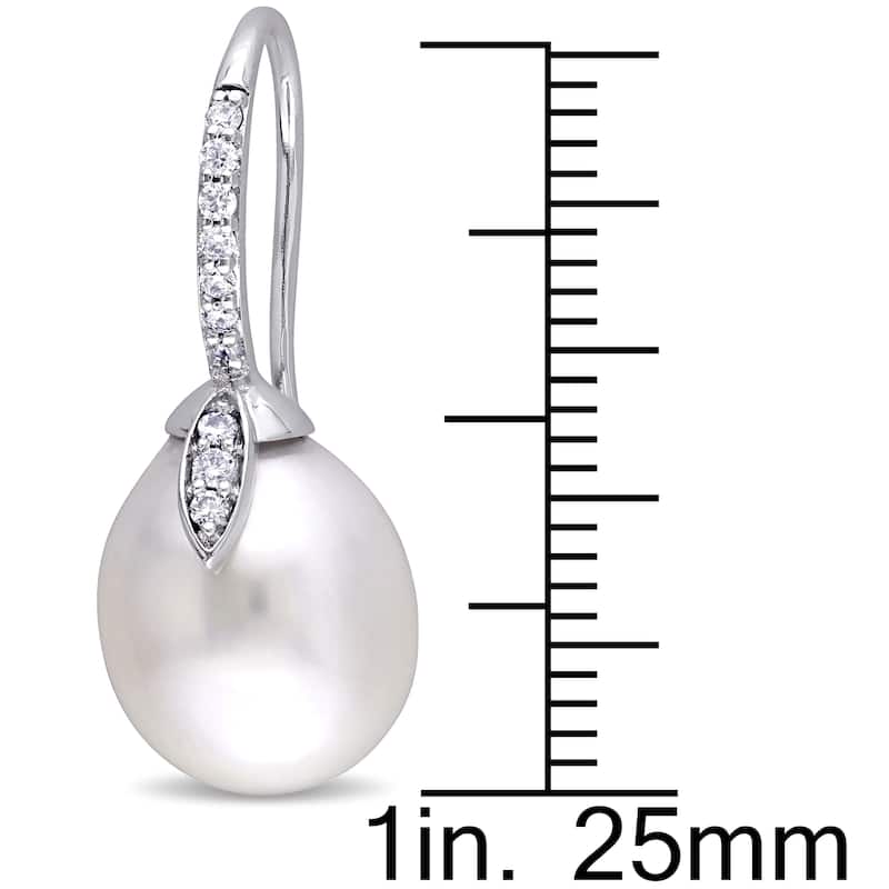 Miadora Signature Collection 14k White Gold Cultured South Sea Pearl and 1/5ct TDW Diamond Linear Flower Earrings (G-H, SI1-SI2)