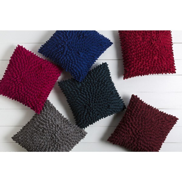 Decorative Eurn 18-inch Poly or Feather Down Filled Pillow