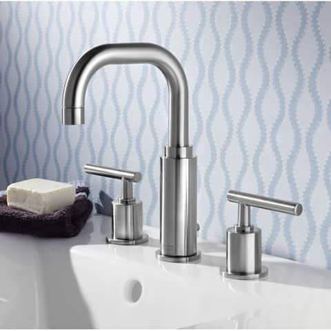 American Standard Serin Widespread Lavatory Faucet with Metal Lever Handles and Metal Pop-Up Drain in Chrome