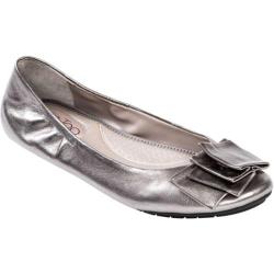 Me Too Womens Lilyana Leather Ballet 