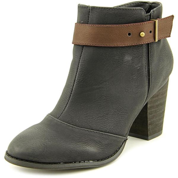 Restricted Women's 'New Day' Black Leather Boots - Overstock - 11502380