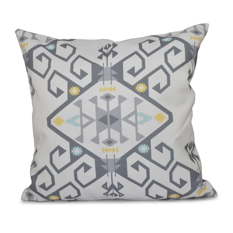 Jodhpur Medallion 2 Geometric Print 18-inch Throw Pillow