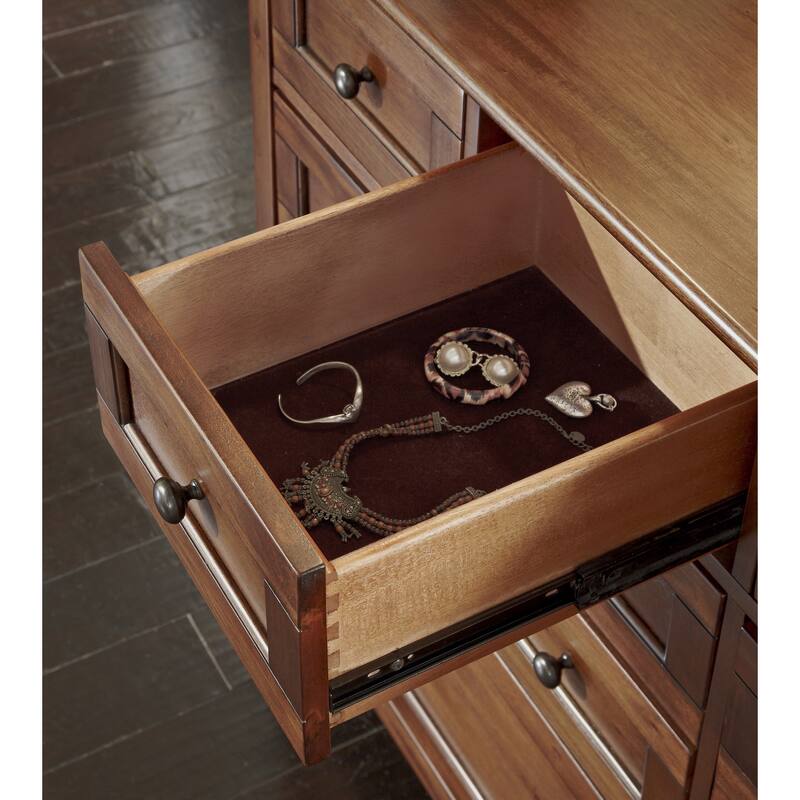Simply Solid Aiden Solid Wood 7-piece Queen Bedroom Collection