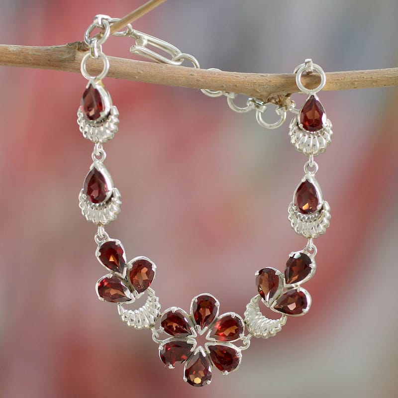Handmade Sterling Silver 'Cherry Blossom' Garnet Bracelet (India)