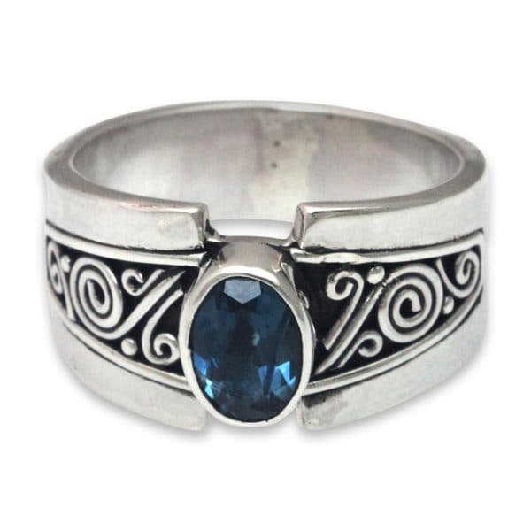 Handmade Sterling Silver 'Blue Karma' Blue Topaz Ring (Indonesia)