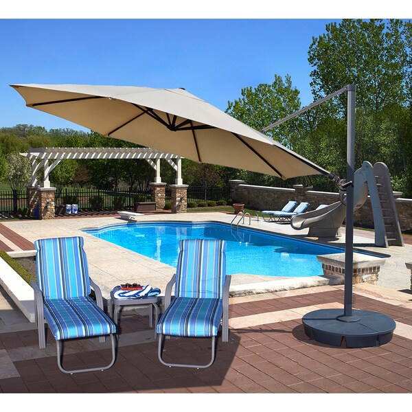 Victoria 13-foot Octagon Cantilever in Sunbrella Acrylic