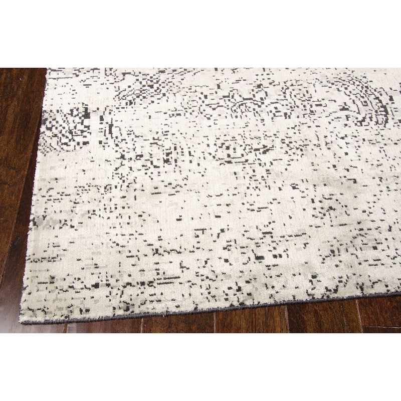 Nourison Luminance LUM11 Area Rug