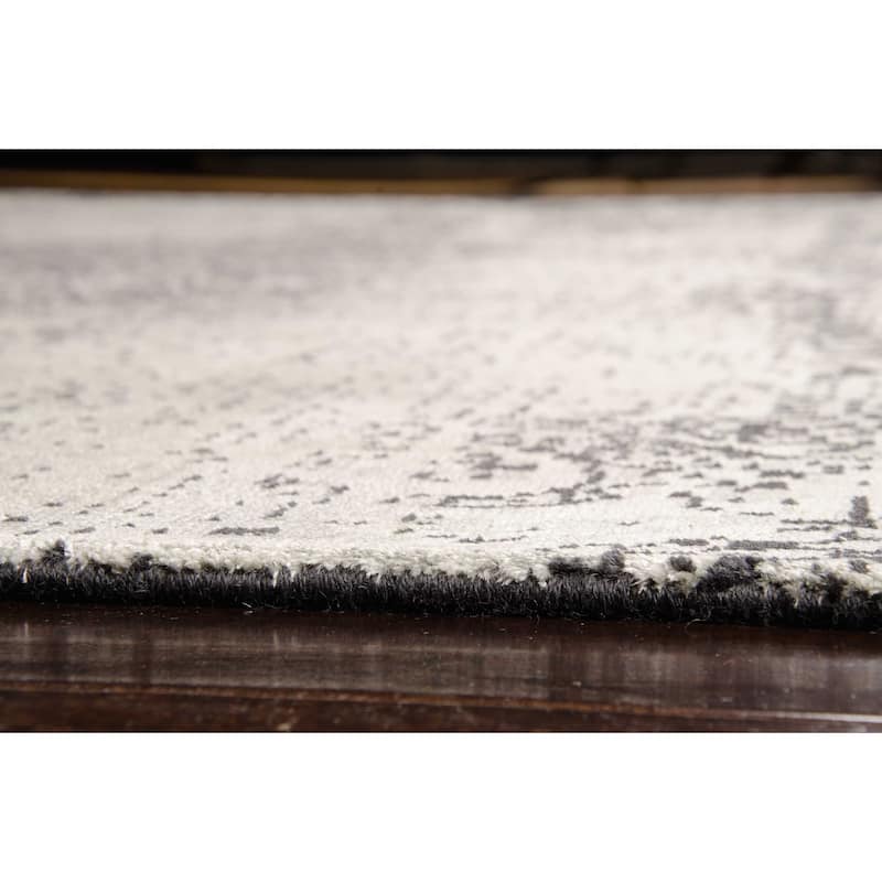 Nourison Luminance LUM11 Area Rug