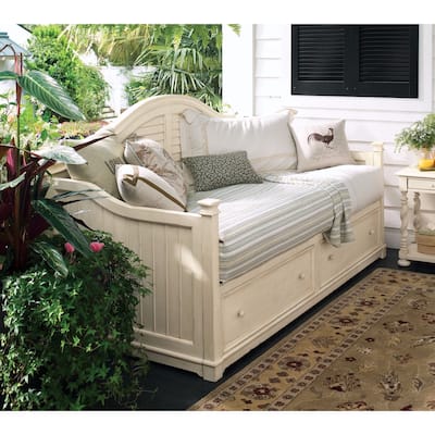 Paula Deen Linen Finish Home Day Bed with Trundle
