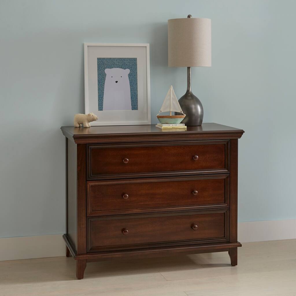 Kolcraft 3-drawer Transitional Dresser