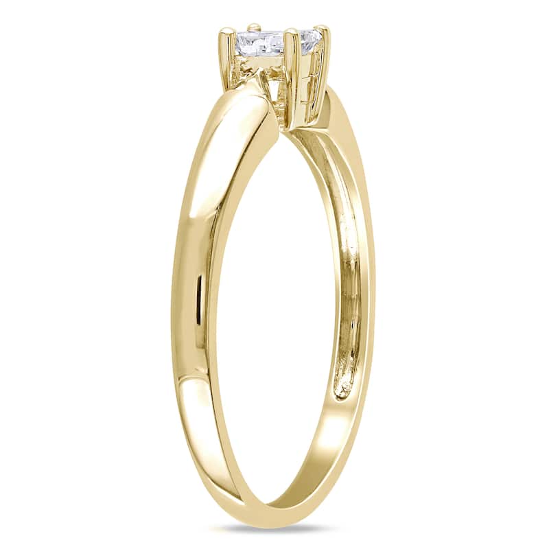Miadora 10k Yellow Gold 1/4ct TDW Princess-cut Diamond Solitaire Engagement Ring (J-K, I2-I3) - White