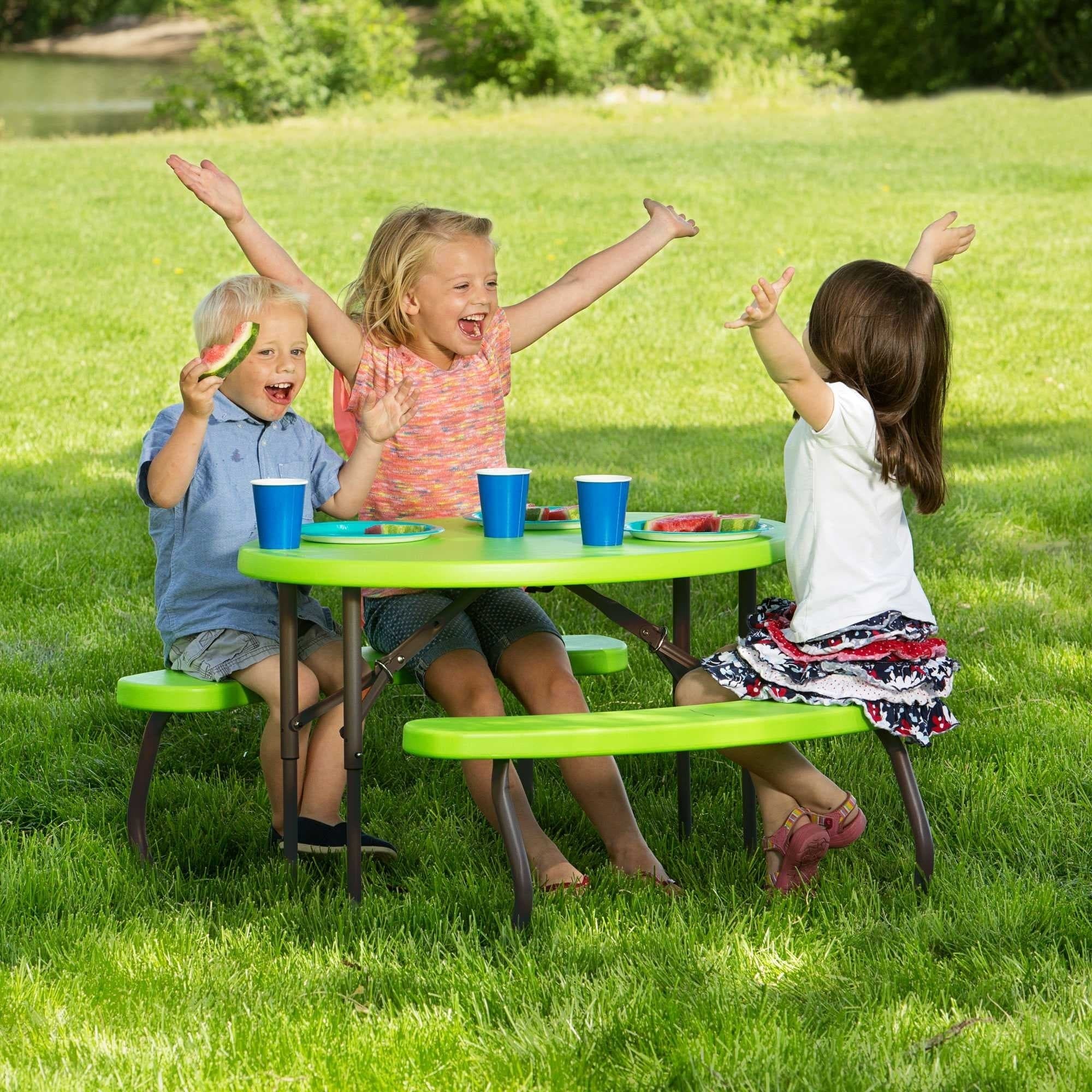 Lifetime Children's Live Green Oval Picnic Table Bed Bath