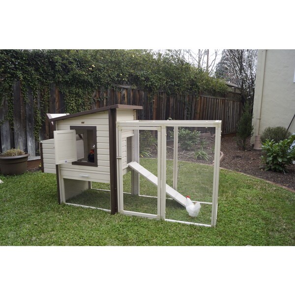 New Age Pet ecoFLEX Fremont Chicken Coop Free Shipping