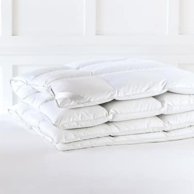 Alexander Comforts Surrey White Lightweight Hungarian White Goose Down Comforter