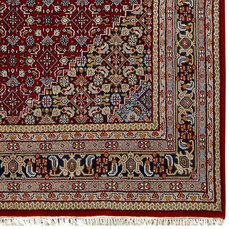 Handmade Bidjar Wool Rug (India) - 6'9" x 10'