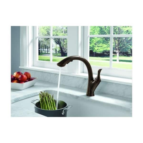 Delta Linden Single Handle PullOut Kitchen Faucet 4153RBDST