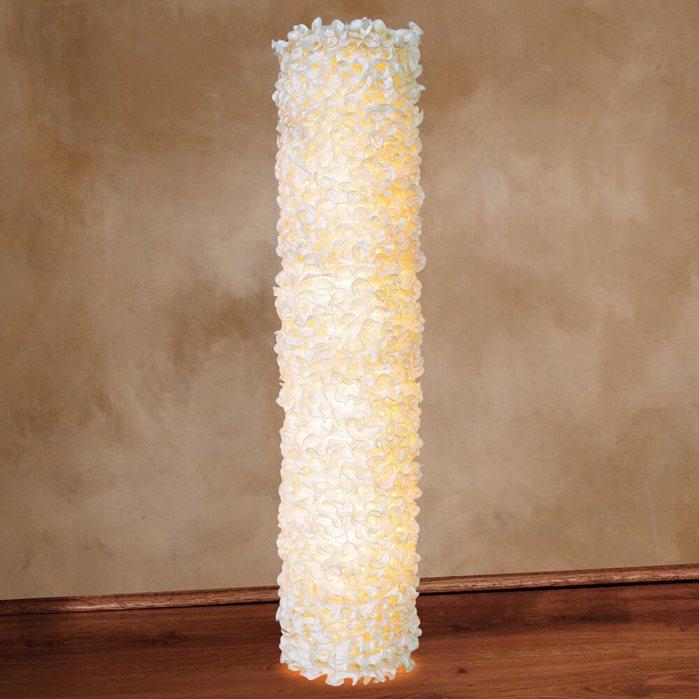 Lace Tower Floor Lamp in Cream