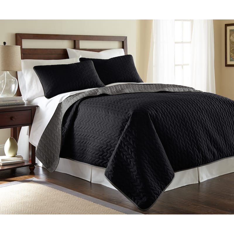 Modern Threads Leaf Solid Reversible Quilted 3-Piece Coverlet Set - Queen - Black/Gray