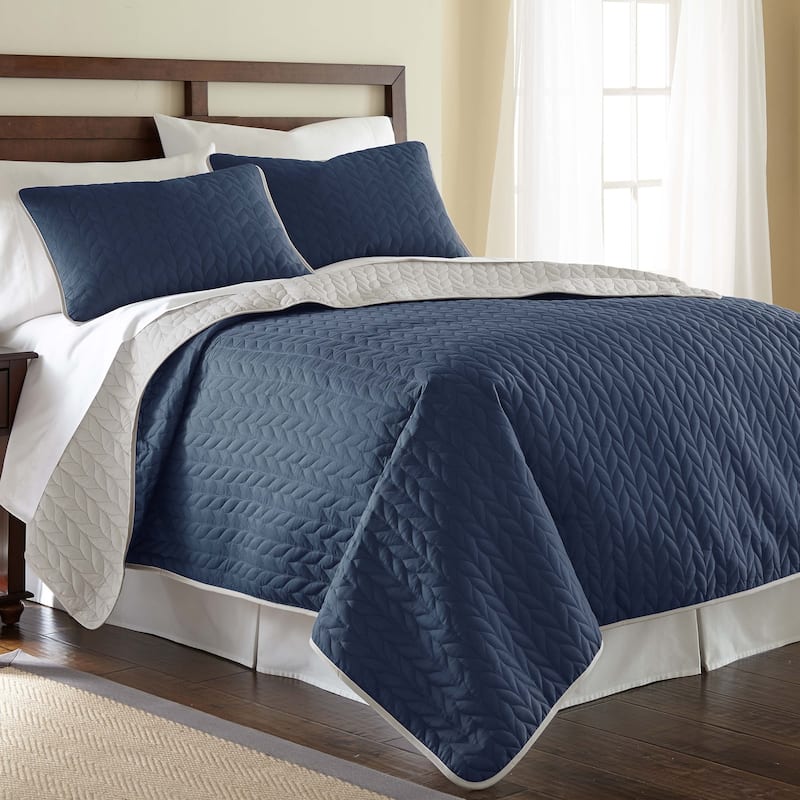 Modern Threads Leaf Solid Reversible Quilted 3-Piece Coverlet Set