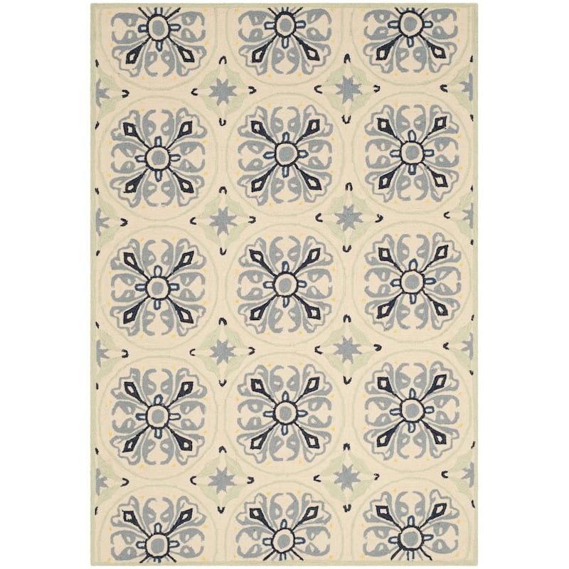 SAFAVIEH Handmade Four Seasons Demetra Floral Rug
