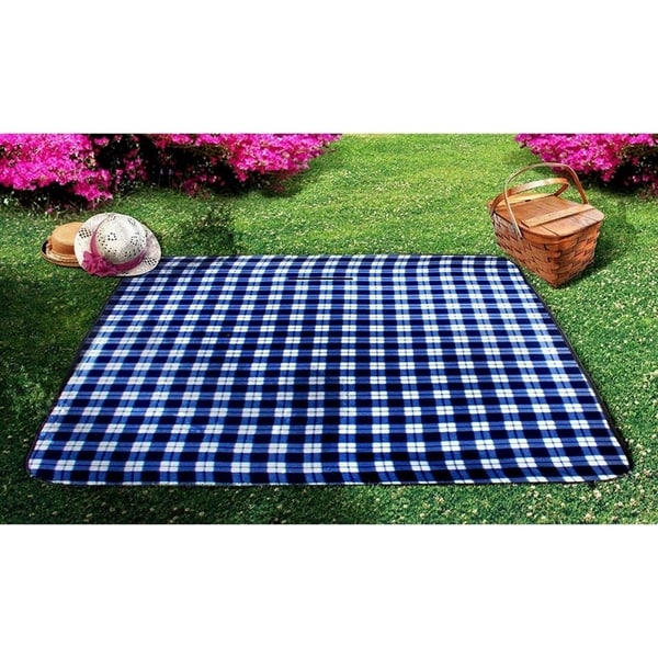 soft picnic blanket