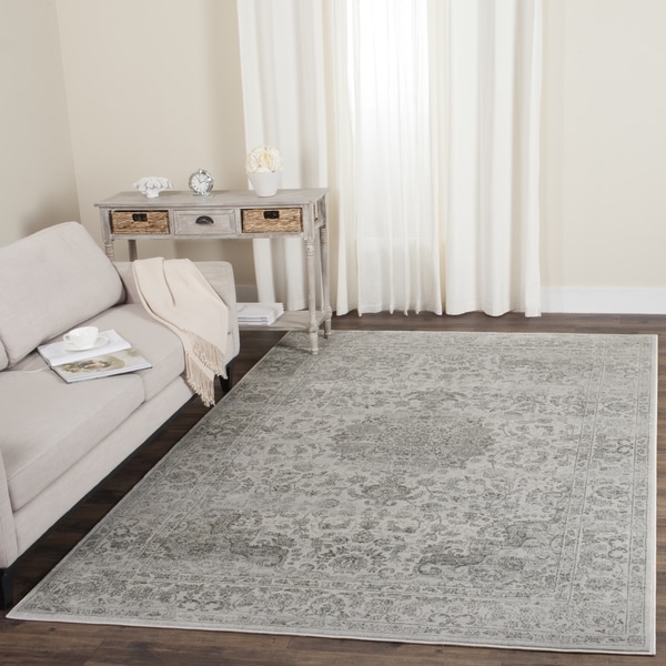 Safavieh Carnegie Vintage Cream/ Dark Grey Distressed Rug - 9' x 12'