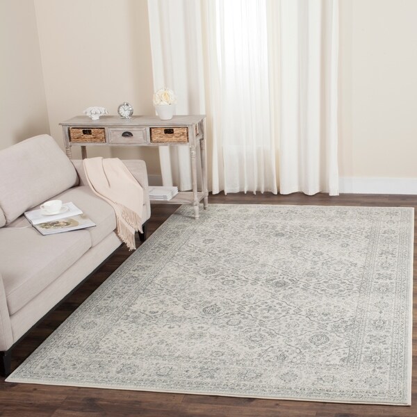 Safavieh Carnegie Vintage Cream/ Dark Grey Distressed Rug - 9' x 12'