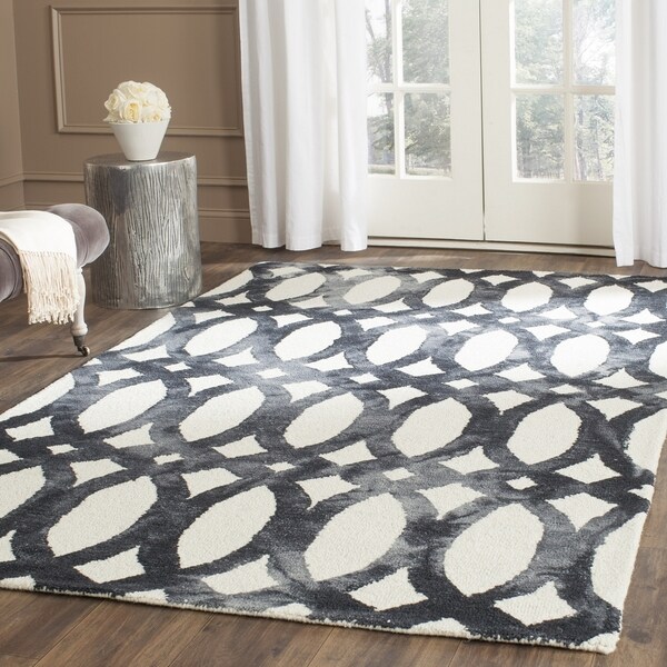 Safavieh Handmade Dip Dye Watercolor Vintage Ivory/ Graphite Wool Rug - 10' x 14'