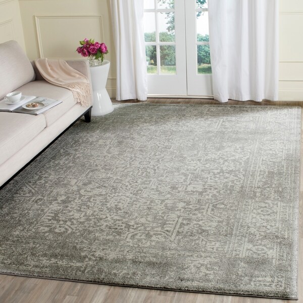 Safavieh Evoke Vintage Oriental Silver/ Ivory Distressed Rug - 9' x 12'