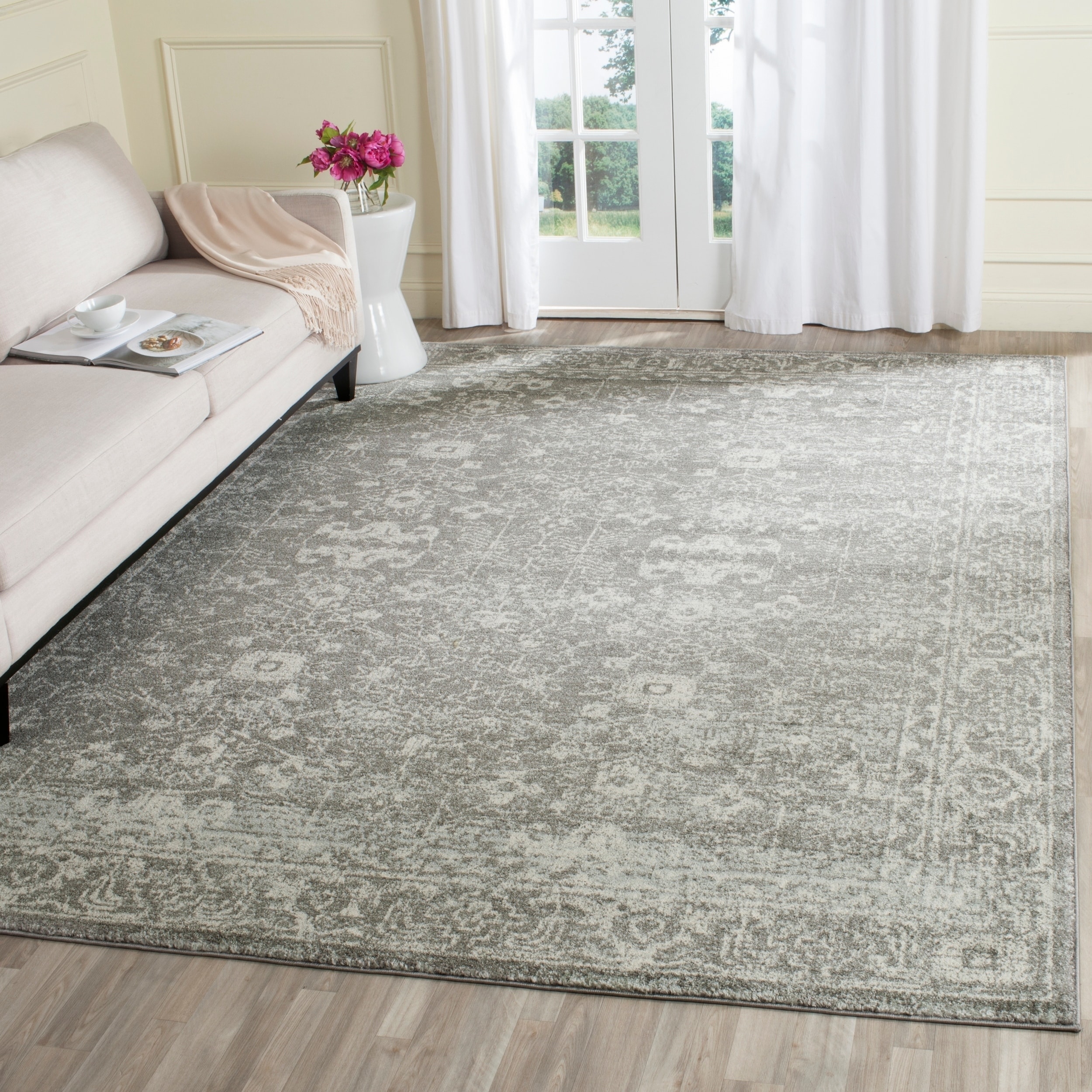 Shop Safavieh Evoke Vintage Oriental Grey / Ivory Distressed Rug 9' x