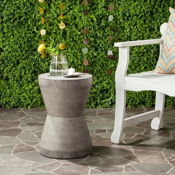 Safavieh Torre Concrete Indoor/ Outdoor Accent Table (Dark Grey) - 12.2" x 12.2" x 17.3"