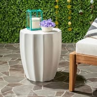 Safavieh Jaslyn Concrete Indoor/ Outdoor Accent Table (Ivory) - 15.3" x 15.3" x 17.7"