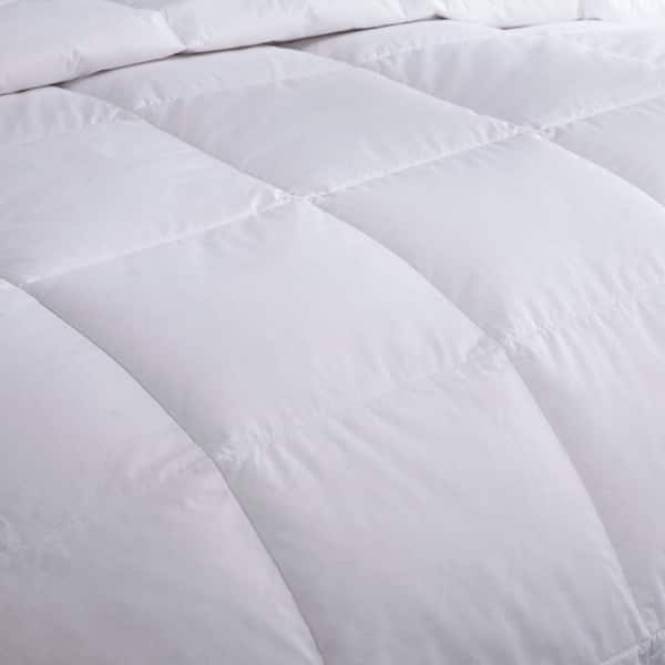 Shop Puredown Light Warmth 550 Fill Power White Down Comforter