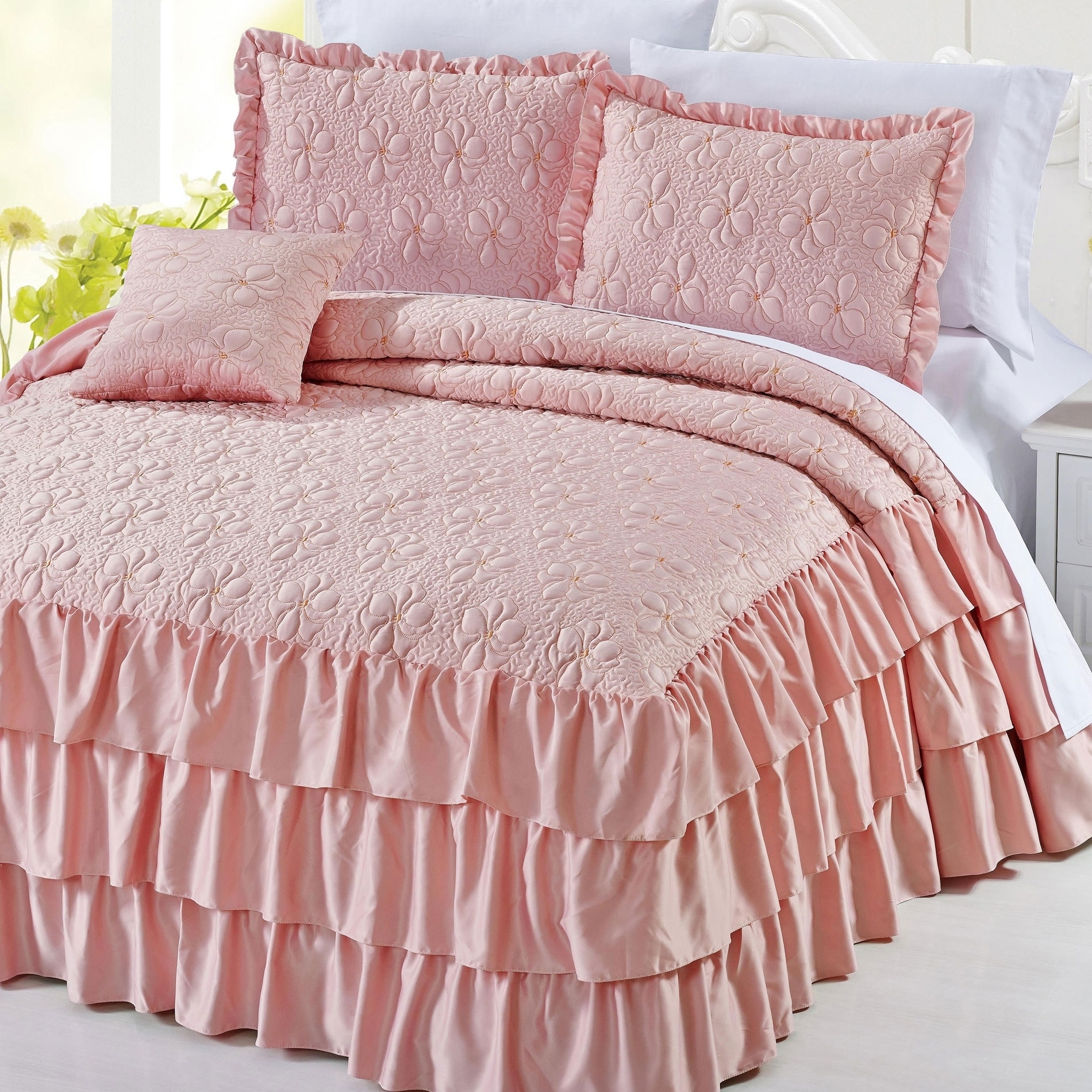 ruffle bedding