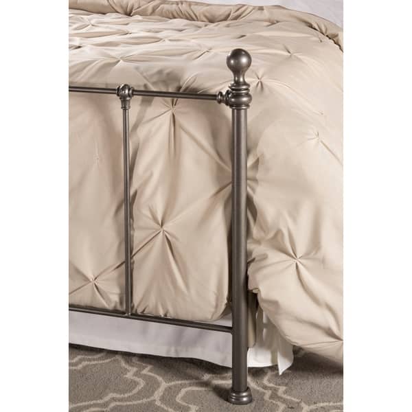 Twin White Hillsdale Furniture Molly Bed Set with Rails