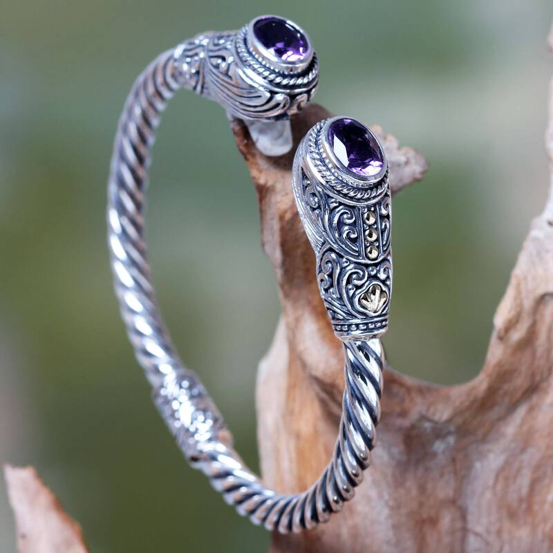 Handmade Gold Accent Empress of Gelgel Amethyst Bracelet (Indonesia)