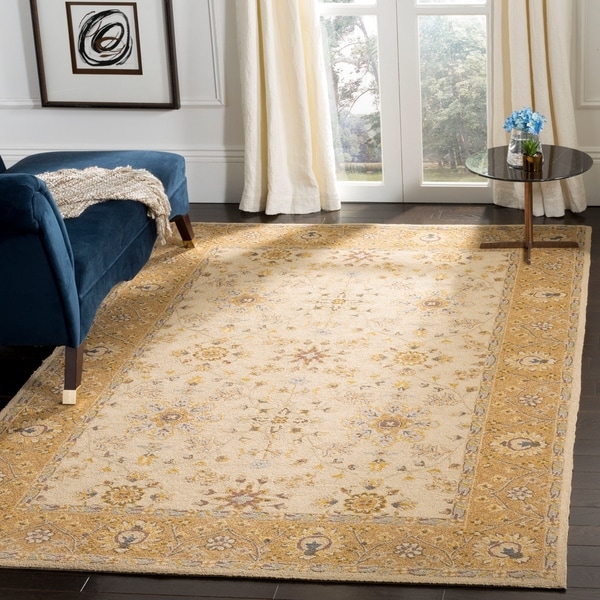 Safavieh Hand-hooked Easy to Care Ivory/ Beige Rug - 9' x 12'