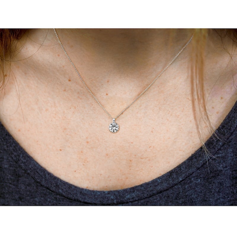 Annello by Kobelli 14k White Gold 1ct Round Moissanite Solitaire Necklace (GH/VS)
