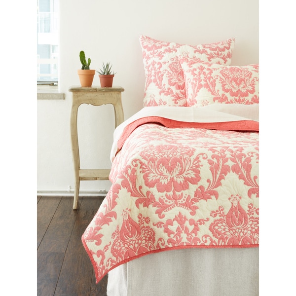 Dalilah Damask Coral Cotton Quilt