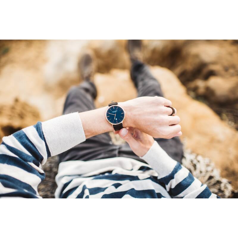 Akribos XXIV Men's Quartz Easy-to-Read Date Leather Rose-Tone Strap Watch