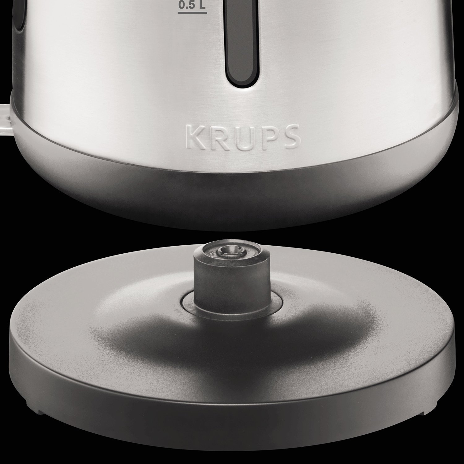 https://ak1.ostkcdn.com/images/products/11930438/Krups-BW442D50-Control-Line-Electric-Kettle-with-Auto-Shut-Off-and-Stainless-Steel-Housing-1.7-Liter-Silver-b09e4973-e74e-42da-9b85-ff2714503592.jpg